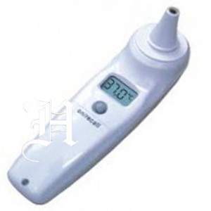 Ear thermometer